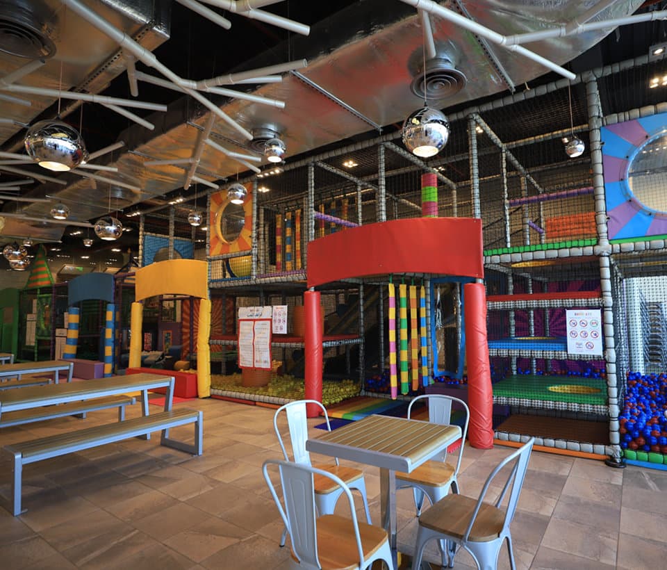 en-centers-first-fold-bg